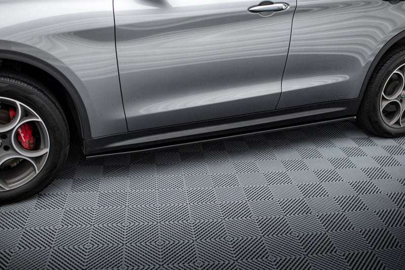 Maxton Side Skirts Diffusers Alfa Romeo Stelvio - Gloss Black
