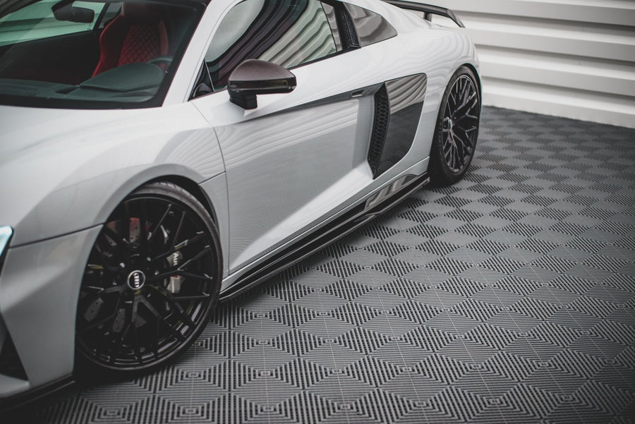Maxton sideskørter til Audi R8 Mk2 Facelift – blank sort – billede 1 af 6
