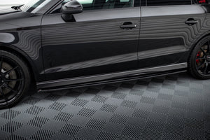 Maxton sideskørter til Audi RS3 Sedan 8V Facelift – blank sort – billede 1 af 3