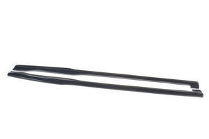 Maxton sideskørter til Audi TT RS 8S – blank sort – billede 4 af 6