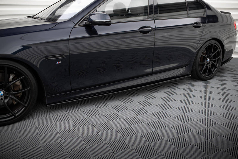 Maxton sideskørter til BMW M5 / 5 M-Pack F10/ F11 – blank sort – billede 1 af 5
