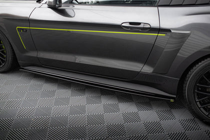 Maxton sideskørter til Ford Mustang GT Mk6 – blank sort – billede 2 af 5