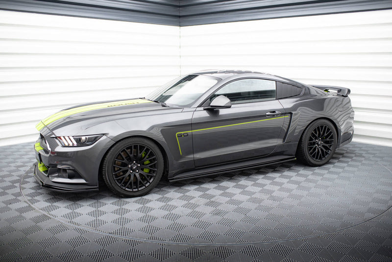 Maxton sideskørter til Ford Mustang GT Mk6 – blank sort – billede 3 af 5
