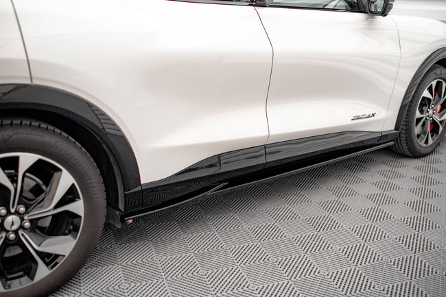 Maxton Side Skirts Diffusers Ford Mustang Mach-E Mk1 - Gloss Black