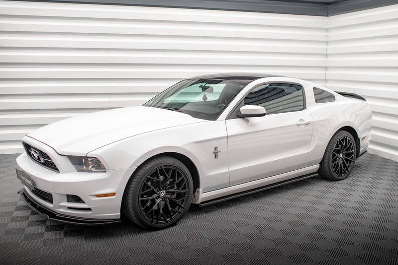 Maxton Side Skirts Diffusers Ford Mustang Mk5 Facelift - Gloss Black