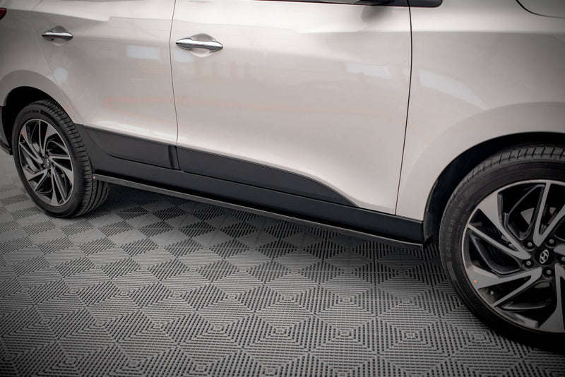 Maxton Side Skirts Diffusers Hyundai Ix35 Mk1 - Gloss Black