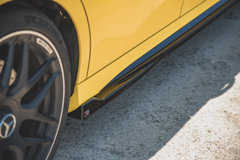 Maxton sideskørter til Mercedes-AMG A 45 S W177 – blank sort – billede 3 af 7
