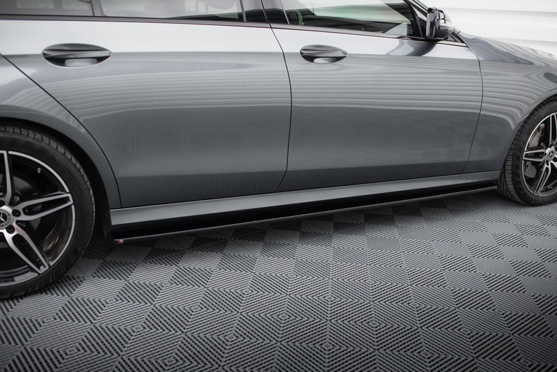 Maxton sideskørter til Mercedes-Benz E43 AMG / AMG-Line Sedan / Estate W213 / S213 – blank sort – billede 2 af 5