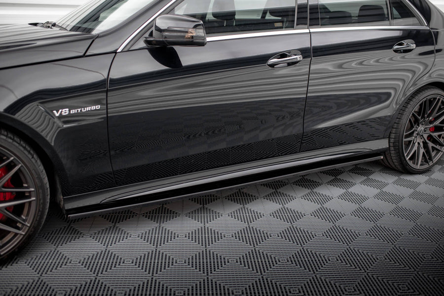 Maxton sideskørter til Mercedes-Benz E63 AMG / AMG-Line Sedan W212 Facelift – blank sort – billede 1 af 11