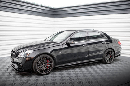 Maxton sideskørter til Mercedes-Benz E63 AMG / AMG-Line Sedan W212 Facelift – blank sort – billede 3 af 11