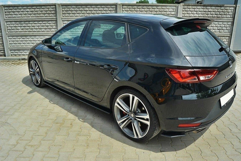 Maxton sideskørter til Seat Leon Mk3 Cupra / FR – blank sort – billede 3 af 3