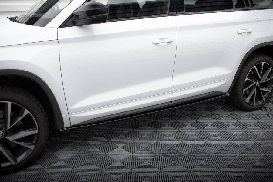 Maxton sideskørter til Skoda Kodiaq Sportline/RS Mk1 / Mk1 Facelift – blank sort – billede 1 af 5