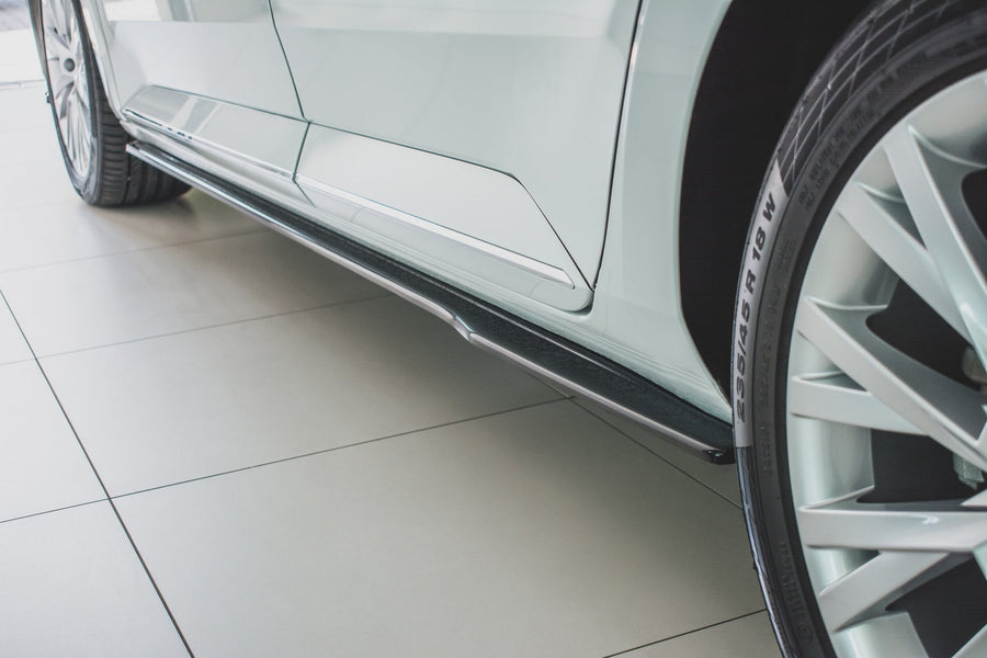 Maxton sideskørter til Skoda Superb Liftback / Combi Mk3 Facelift – blank sort – billede 1 af 7