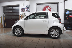 Maxton Side Skirts Diffusers Toyota IQ - Gloss Black