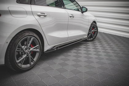 Maxton sideskørter til Audi S3 / A3 S-Line Sportback / Sedan 8Y / 8Y Facelift – blank sort – billede 1 af 6