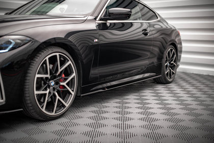 Maxton sideskørter til BMW 4 M-Pack / M440i G22 / G23 / G22 Facelift / G23 Facelift – blank sort – billede 1 af 4