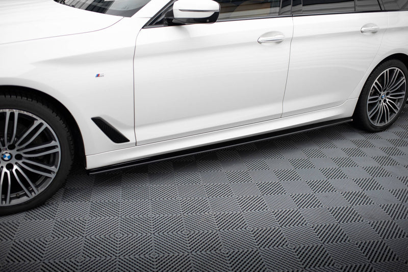 Maxton Side Skirts Diffusers For BMW 5 G30/ G31 M-Pack - Gloss Black