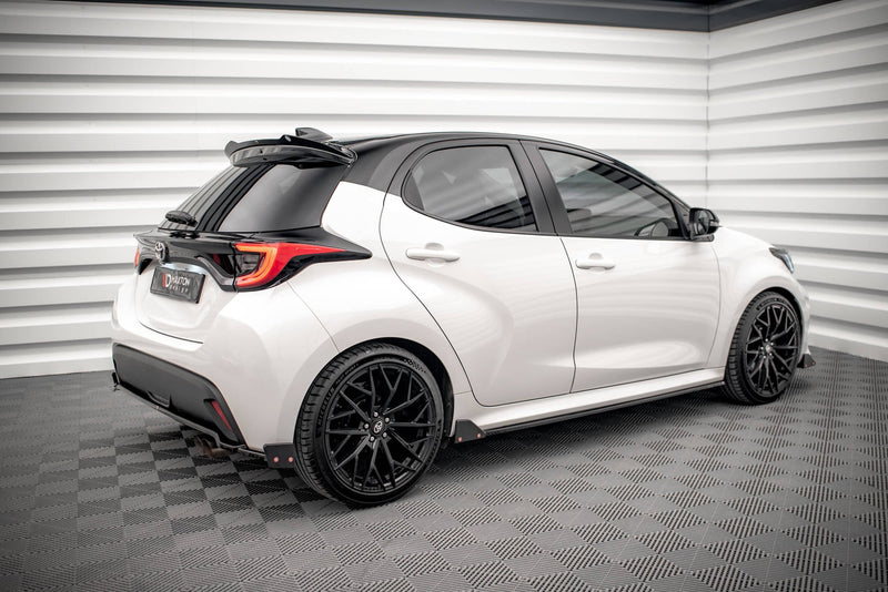 Maxton Side Skirts Diffusers  V.1+ Flaps Toyota Yaris Mk4 - Gloss Black