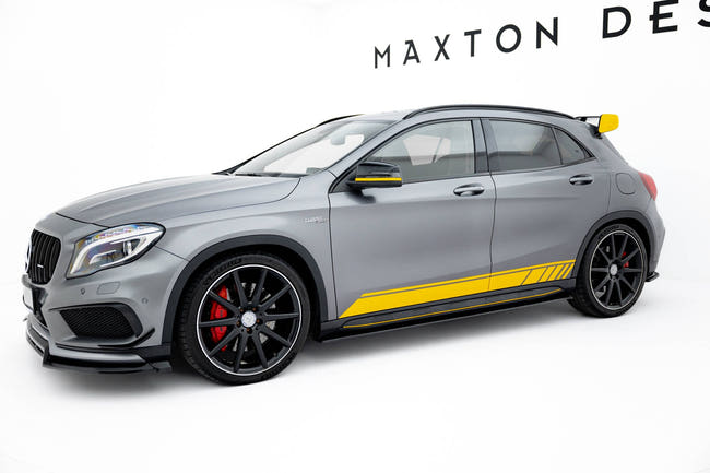 Maxton sideskørter til Mercedes-Benz GLA 45 AMG – blank sort – billede 2 af 5