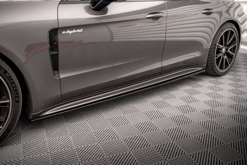 Maxton Side Skirts Diffusers Porsche Panamera E-Hybrid 971 - Gloss Black
