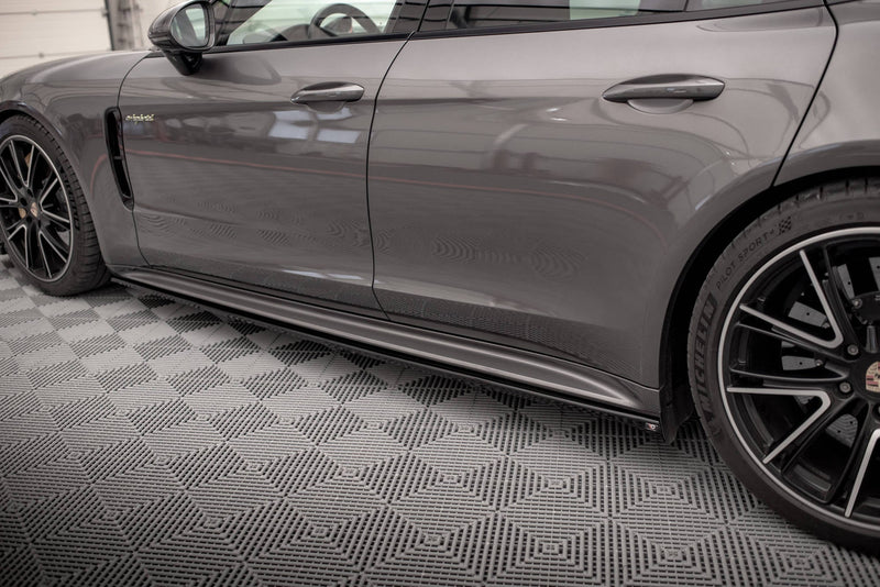Maxton Side Skirts Diffusers Porsche Panamera E-Hybrid 971 - Gloss Black