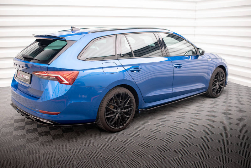 Maxton sideskørter til Skoda Octavia Mk4 – blank sort – billede 3 af 6