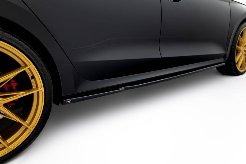 Maxton sideskørter til Skoda Octavia RS Liftback / Combi Mk4 Facelift – blank sort – billede 1 af 5