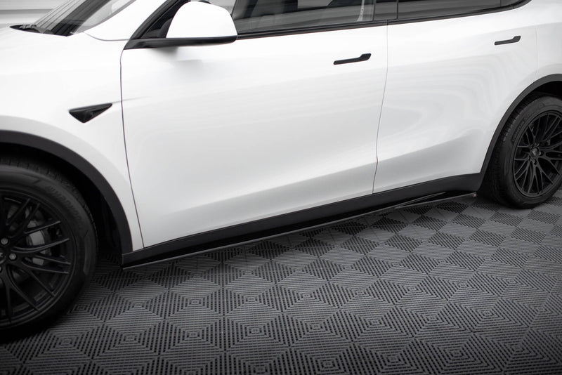 Maxton Side Skirts Diffusers V.1 Tesla Model Y - Gloss Black