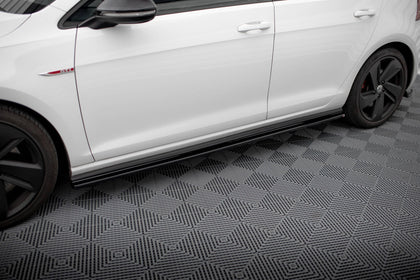 Maxton sideskørter til Volkswagen Golf GTI / GTD Mk7 / Mk7 Facelift (wide) – blank sort – billede 1 af 5