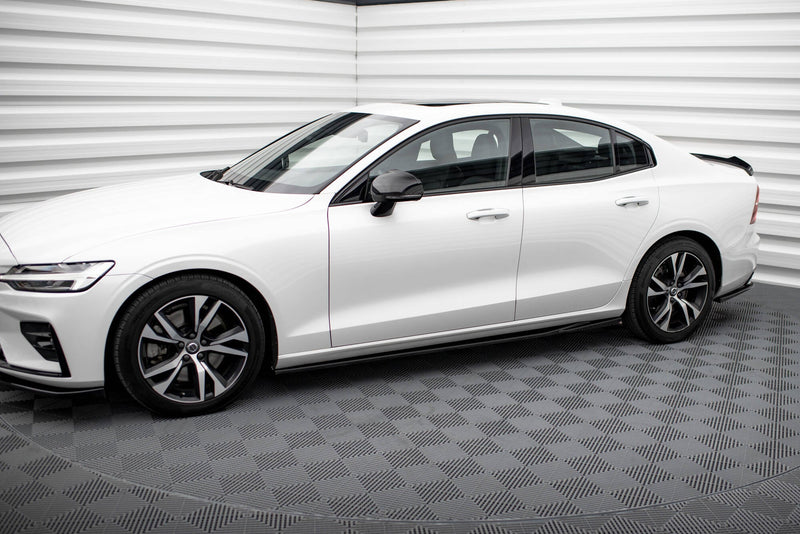 Maxton sideskørter til Volvo S60/V60 R-Design Mk3 – blank sort – billede 3 af 6