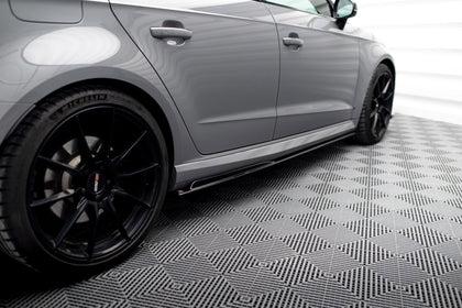 Maxton sideskørter til Audi RS3 8V Sportback Facelift – blank sort – billede 2 af 5