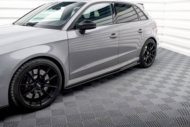 Maxton sideskørter til Audi RS3 8V Sportback Facelift – blank sort – billede 1 af 5