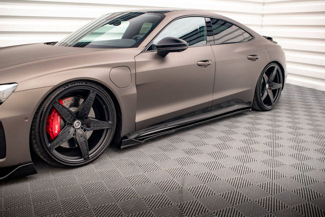 Maxton Side Skirts Diffusers V.2 Audi E-Tron Gt / RS Gt Mk1 - Gloss Black