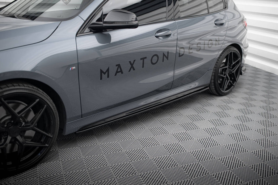 Maxton sideskørter til BMW 1 M-Pack / M135i / 128ti – blank sort – billede 1 af 4