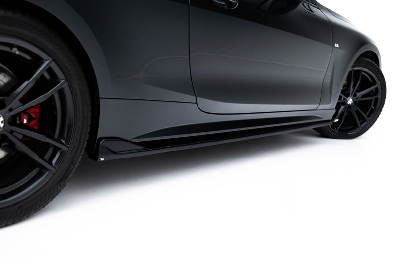 Maxton sideskørter til BMW 4 M-Pack / M440i G22 / G23 / G22 Facelift / G23 Facelift – blank sort – billede 2 af 6