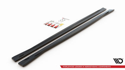 Maxton sideskørter til BMW M4 F82 – blank sort – billede 4 af 5