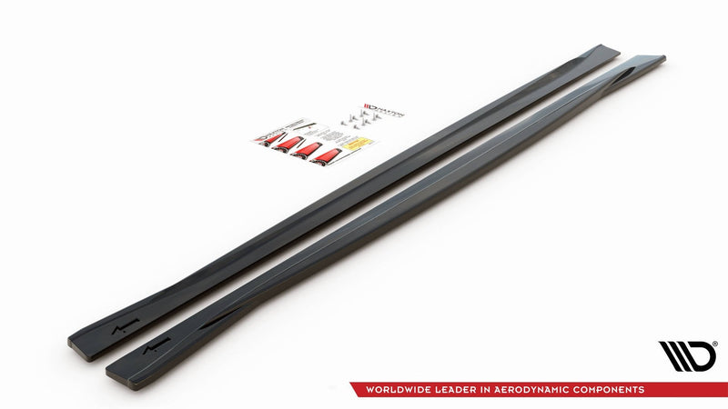 Maxton sideskørter til BMW M4 F82 – blank sort – billede 4 af 5
