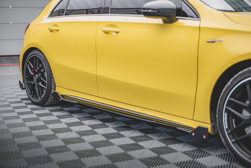 Maxton sideskørter til Mercedes-AMG A45 S – blank sort – billede 1 af 5