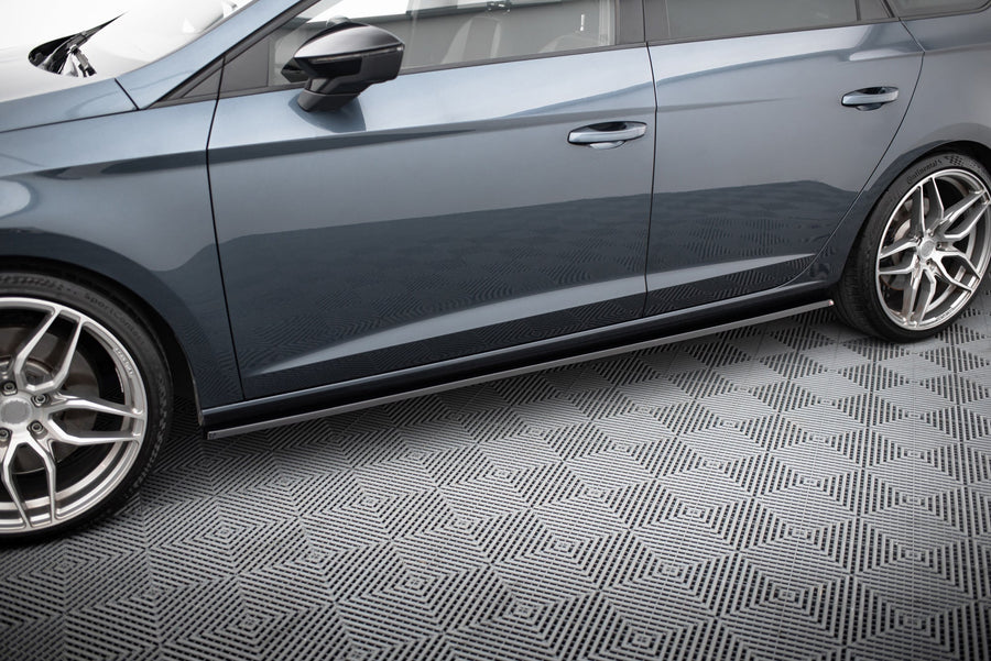 Maxton sideskørter til Seat Leon Mk3 Cupra/ FR Facelift – blank sort – billede 1 af 6
