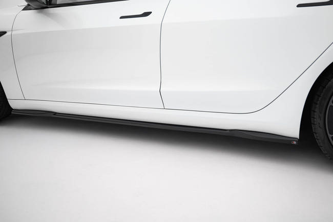 Maxton Side Skirts Diffusers V.2 Tesla Model 3 Mk1 / Mk1 Facelift