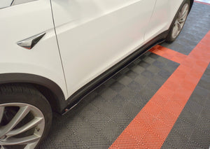Maxton sideskørter til Tesla Model X Mk1 – blank sort – billede 1 af 6