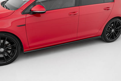 Maxton sideskørter til Volkswagen Golf R / R-Line Mk7 Facelift – blank sort – billede 1 af 5