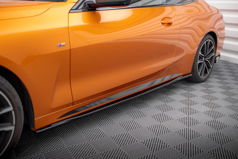 Maxton sideskørter til BMW 4 M-Pack / M440i G22 / G23 / G22 Facelift / G23 Facelift – blank sort – billede 1 af 6