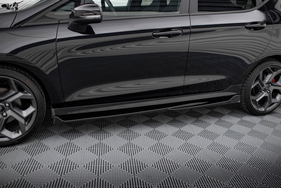 Maxton sideskørter til Ford Fiesta Mk8 ST / ST-Line – blank sort – billede 1 af 6