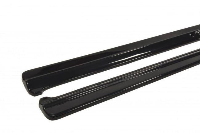 Maxton sideskørter til Volkswagen Golf Mk5 GTI – blank sort – billede 2 af 3