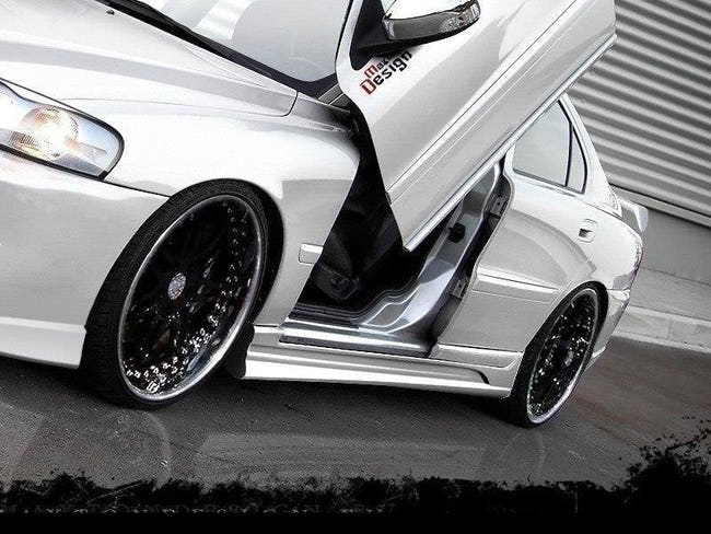Maxton Side Skirts Volvo S60 - Not primed