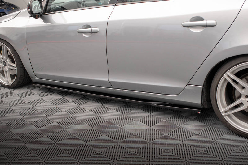 Maxton sideskørter til Volvo S60 Standard / R-Design Mk2 / Mk2 Facelift – blank sort – billede 3 af 7