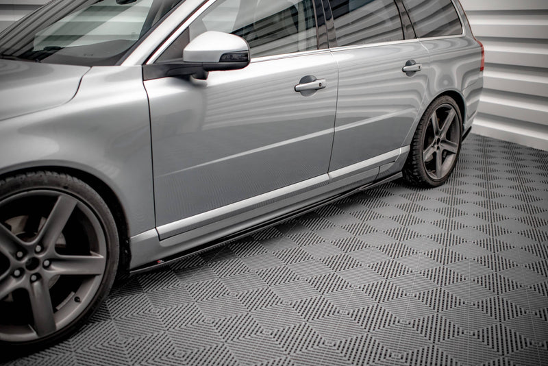 Maxton sideskørter til Volvo V70 Mk3 – blank sort – billede 1 af 6