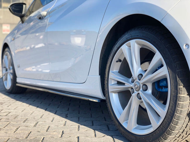 Maxton sideskørter til Opel Astra K OPC-LINE – blank sort – billede 2 af 4
