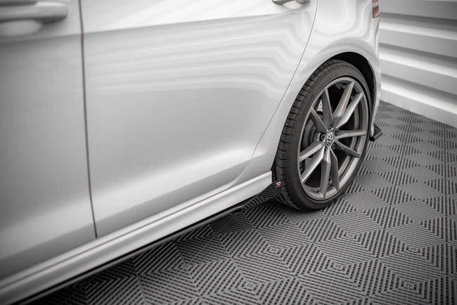 Maxton Side Flaps Volkswagen Golf R Mk7